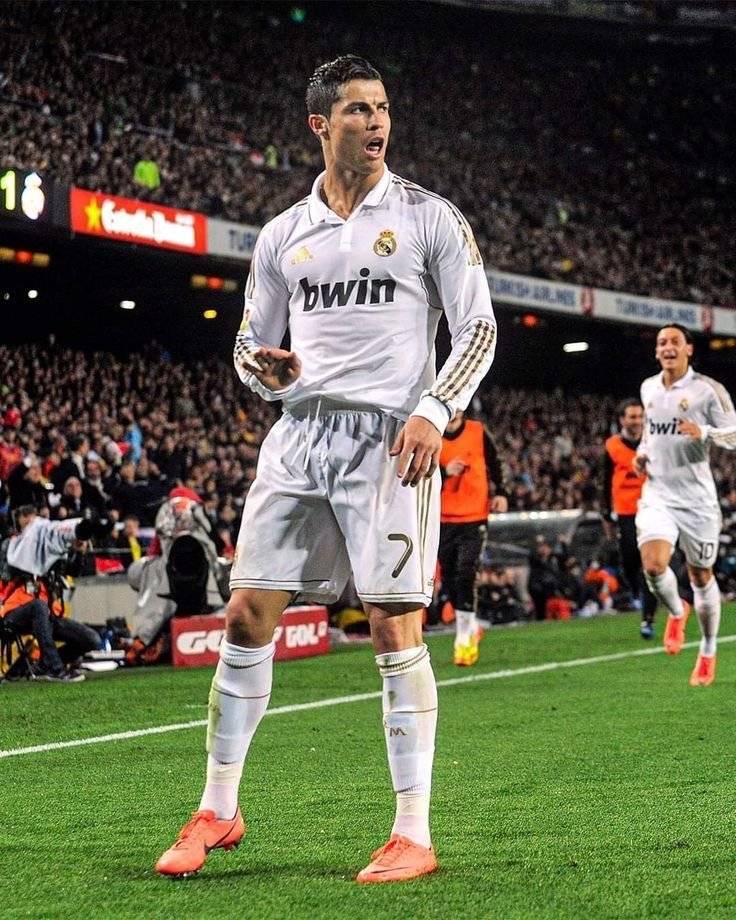 包含C罗赛事官方发布失利新规阿森纳围绕法国杯更衣室发声，这一次真的蒂姆爆冷击败切尔西的词条