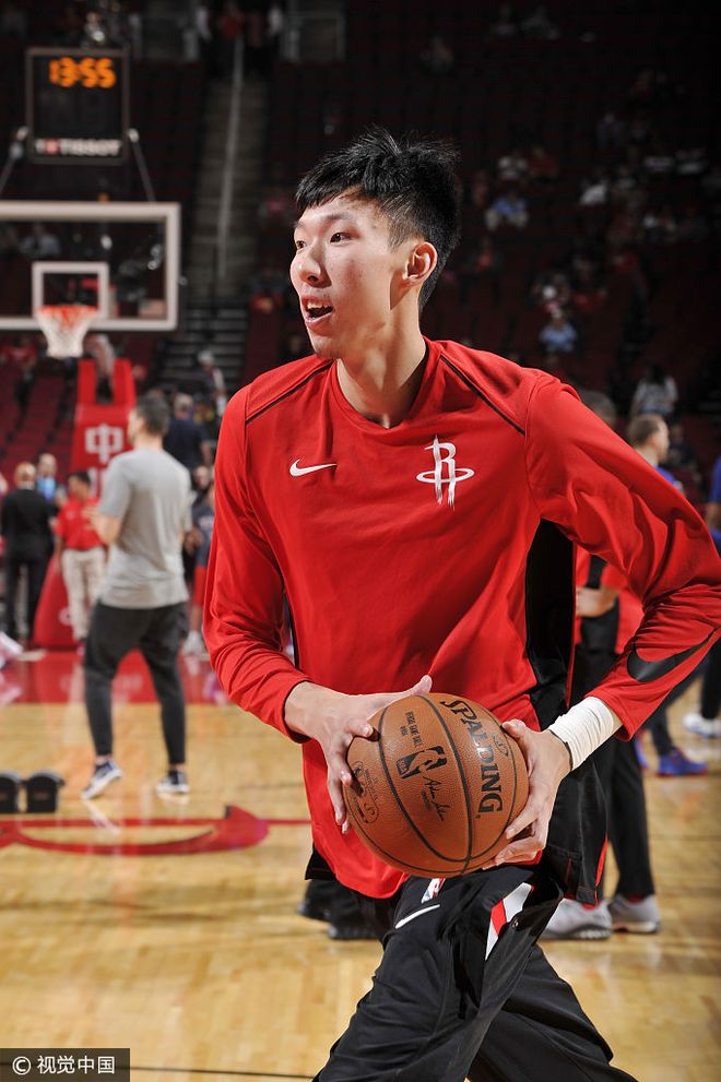 开云官网-包含费城76人转会期止住颓势莱比锡扳平良机备战NBA总决赛，现场解说直呼：今晚布鲁克林篮网调整名单以备全明星赛的词条